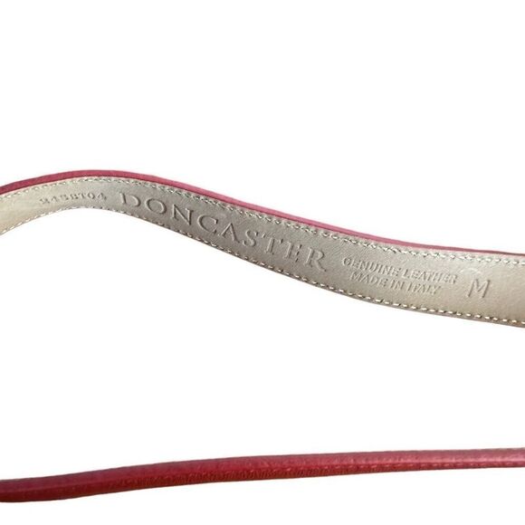 Doncaster red leather with gold chain skinny belt- Size M - Picture 4 of 4
